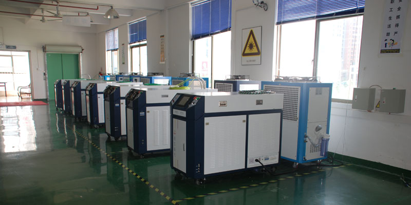 通發激光TFL-500PF<a href='http://www.yeqianz.cn/product/2.htm' class='text_a'>光纖<a href='http://www.yeqianz.cn' class='text_a'>激光焊接機</a></a>